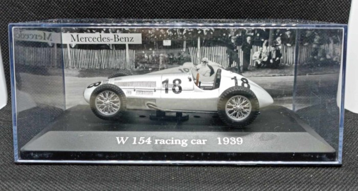 Macheta Mercedes W 154 racing car - Ixo/Altaya 1/43