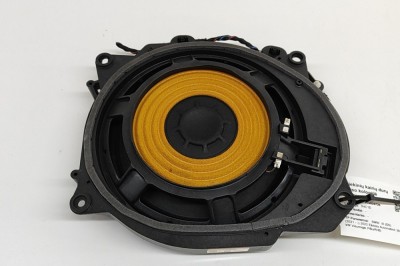 Subwoofer podea st&amp;acirc;nga BMW iX I20 2022 OEM: 9441907 | 29048131 foto