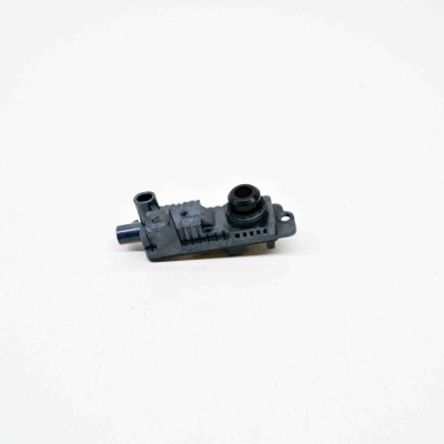 Camera st&amp;acirc;nga TESLA MODEL 3 2021 OEM: 1092978-00-C 15442378 foto