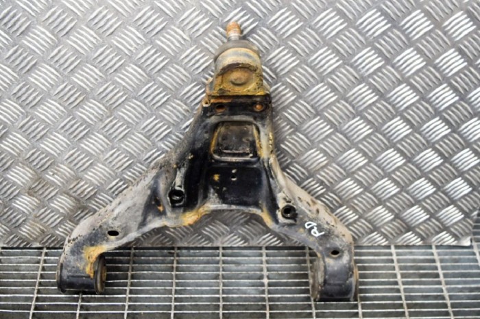 Braț inferior dreapta față VW CRAFTER 30-50 Flatbed 2F_ 2011 11559201