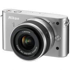 Camera foto digitala NIKON 1 J1 Mirrorless with 10-30mm VR Zoom Lens (Silver) foto