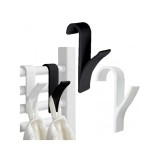 Cumpara ieftin Set 2 suporturi de prosoape si haine, pentru calorifer, plastic, 9.8 cm - Alb, negru