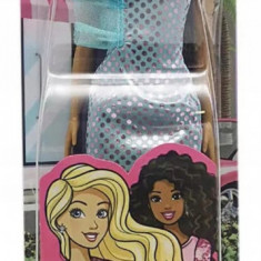Papusa - Barbie tinuta stralucitoare | Mattel
