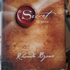 THE SECRET - RHONDA BYRNE