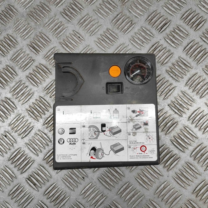 Compresor de anvelope VW TRANSPORTER V T5 Minibus / passenger 2010 OEM: 7H0012615A 27352932