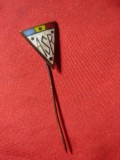 Insigna veche Sportiva ASR ,metal si email ,h=1,4cm