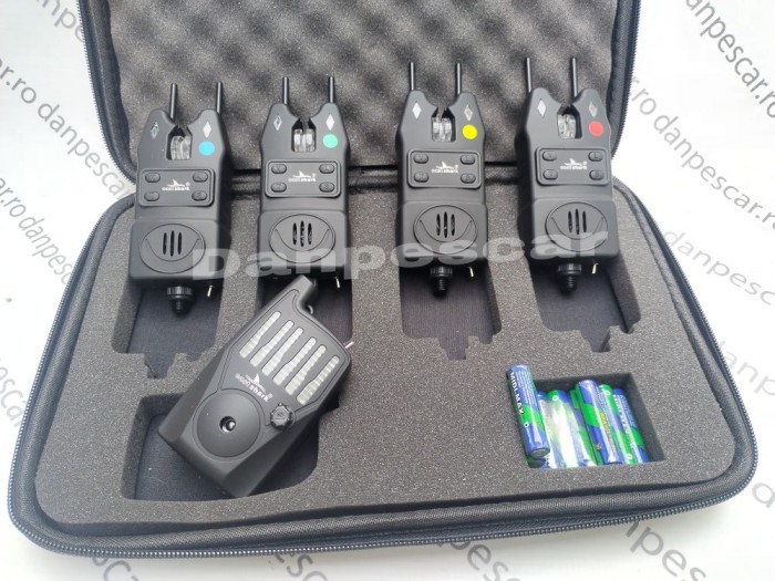 Set 4 Avertizori cu Statie EASTSHARK TLI43 polifonic cu led multicolor si snag bar
