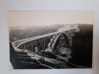Fotografie dimensiune CP cu un pod din Italia &amp;icirc;n 1962 foto