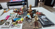 Lot vintage de diferite obiecte de diverse obiecte interesante