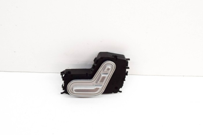 Buton de control scaun dreapta MERCEDES-BENZ GLE W167 2022 OEM: A1679052301 20650303