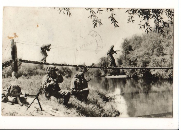 CPI B 10923 CARTE POSTALA - OSTASI IN LUPTA, INFANTERIE, SOLDATI