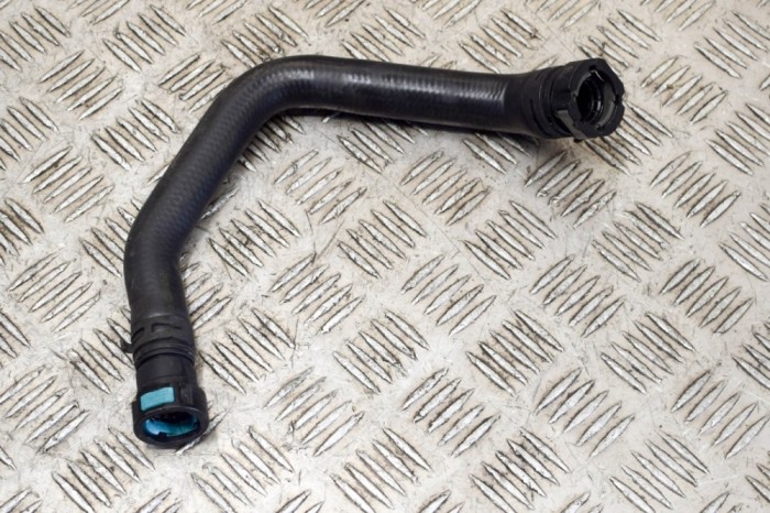 Furtun de lichid de răcire LAND ROVER RANGE ROVER SPORT II L494 2014 OEM: CPLA-18B402-HC 14621941
