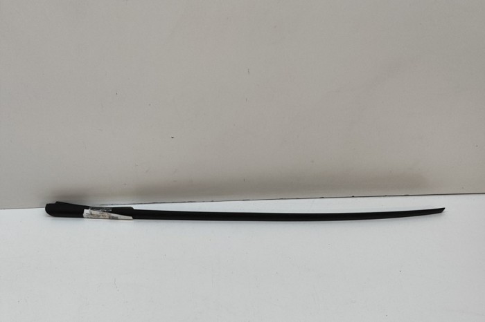 Chedar geam ușă st&acirc;nga față SKODA KAROQ NU7 2023 OEM: 57A854327A 30407577