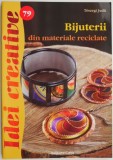 Bijuterii din materiale reciclate &ndash; Toszegi Judit