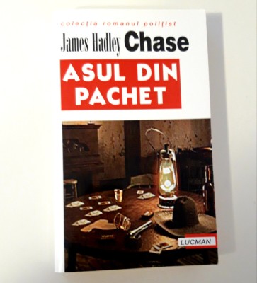 James Hadley Chase Asul din pachet foto