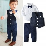 Costum elegant bleumarine cu vestuta si papion (Marime Disponibila: 9-12 luni, Superbaby