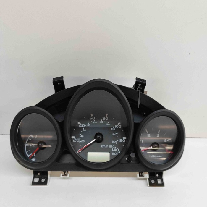 Ceas de bord MITSUBISHI COLT VI Z3_A, Z2_A 2007 OEM: MN148871