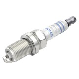 Bujie Scanteie Bosch Super Plus 47 (0242236561) pentru Toyota Corolla, Avensis, Yaris, Land Cruiser