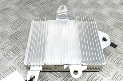 Amplificator de sunet TESLA MODEL Y 2023 OEM: 1507152-01-B 23518135 foto