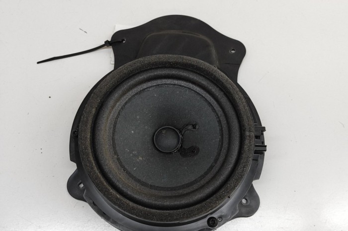 Difuzor ușă dreapta față FORD TRANSIT CUSTOM 2023 OEM: GN15-18808-AB,BK21-18807-AA 29757827
