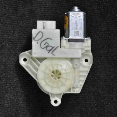 Motor macara geam ușă dreapta spate VW PASSAT B8 3G2 2015 OEM: 5Q4959811E 1609289 foto