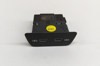 USB VW ID.3 E11 2023 OEM: 2G6035718 25433345 foto