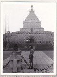 Bnk foto Mausoleul de la Marasesti - 1972, Alb-Negru, Romania de la 1950, Cladiri