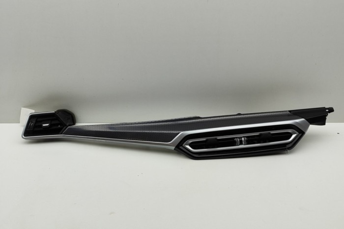 nerasta BMW 3 G20, G28 2024 OEM: 5A04CE3,5A3B8D9,9625718,5A04CE2 30739890