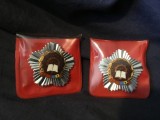 Decoratie / Insigna - lot Fruntas in Intrecere anul 1977 si 1978 in etui original perioada comunista !