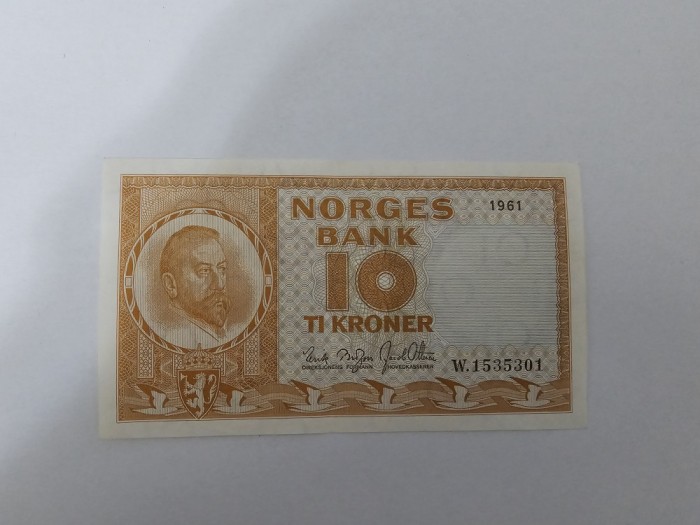 Norvegia 10 Kroner 1961 Noua