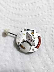 Mecanism ceas quartz Cartier 87 - incomplet foto