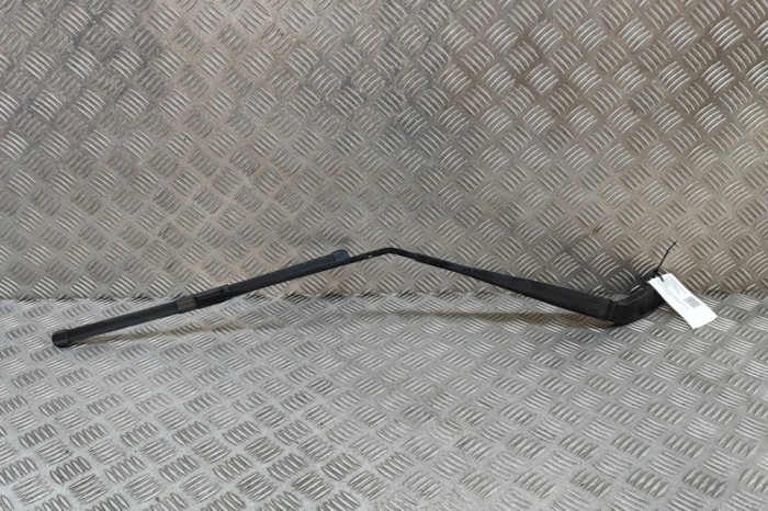 Braț ștergător față HONDA CIVIC X Hatchback FC_, FK 2018 OEM: 76610-TEA-T01 | 27304257