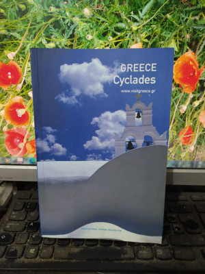 Greece, Cyclades, cu o hartă ăn afară de text, Yannis Ragos, Atena 2016, 124 foto