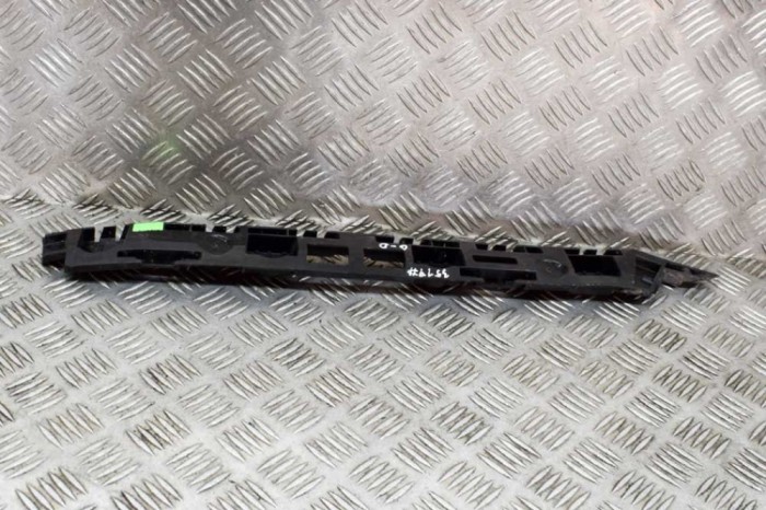 Suport bara de protecție dreapta spate SKODA SUPERB III Estate 3V5 2021 OEM: 3V9807394 14549366