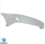 Cumpara ieftin Carena laterala stanga originala Vespa GTS 125 (19-22) - GTS 300 HPE (19-23) - GTV 300 Sei Giorni (19-23) 4T LC 125-300cc - nevopsita