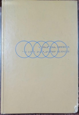 International series in the earth and planetary sciences. Metamorphic petrology: Mineralogical and field aspects - Francis J. Turner (Petrologie metam foto