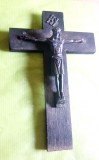 G139-Aplica Crucifix perete IISUS HRISTOS stil Gotic anii 1900 stare foarte buna