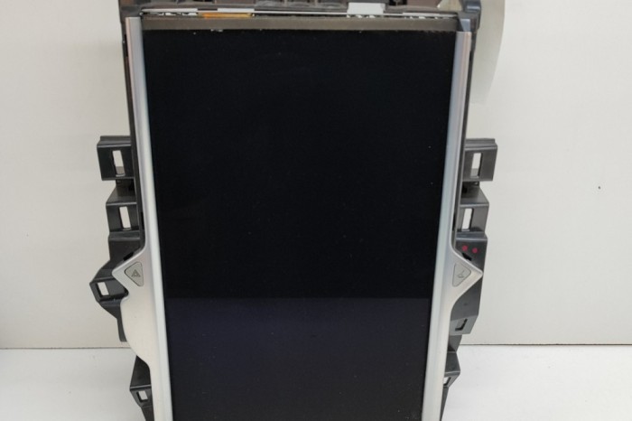 Ecran de navigație TESLA MODEL X 2016 OEM: 1045006-03-A | 23074258