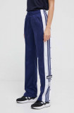 Adidas Originals pantaloni de trening culoarea bleumarin, cu imprimeu IP0619