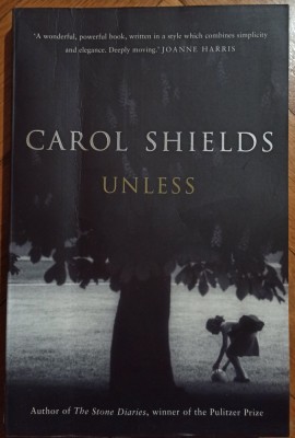 Unless - Carol Shields foto