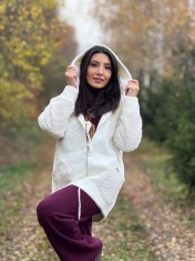 Jacheta dama scurta cu gluga si buzunare