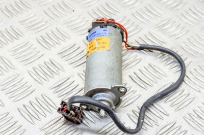 Motor de control scaun st&amp;acirc;nga față MERCEDES-BENZ S W220 1999 OEM: 0130002479,2208201542 13796388 foto