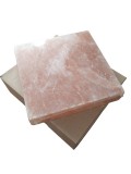 Blat pentru gatit din bloc sare de Himalaya 20x20x3.5 cm in cutie de carton