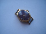 Ceas dame mecanic sovietic Zaria 17 rubine, carcasa aurita, defect, cheita bloca, Analog, Casual, Placat cu aur
