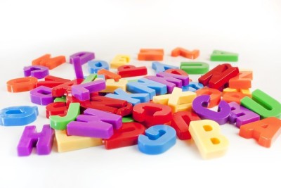 Set 66 litere mari magnetice - Miniland foto