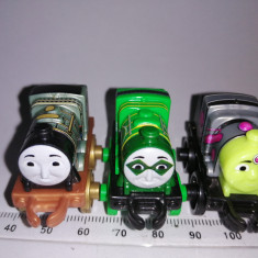 bnk jc Thomas & friends - Minis - lot 3 figurine