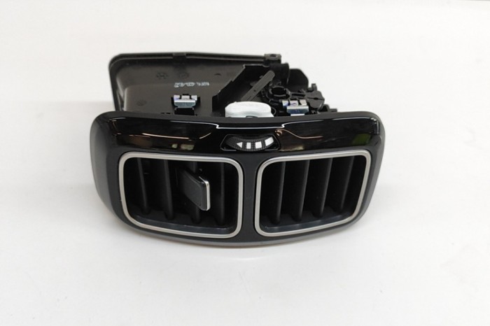 Gura de ventilație planșa de bord CITRO&Euml;N C5 AIRCROSS 2024 OEM: 9817118477 30447773