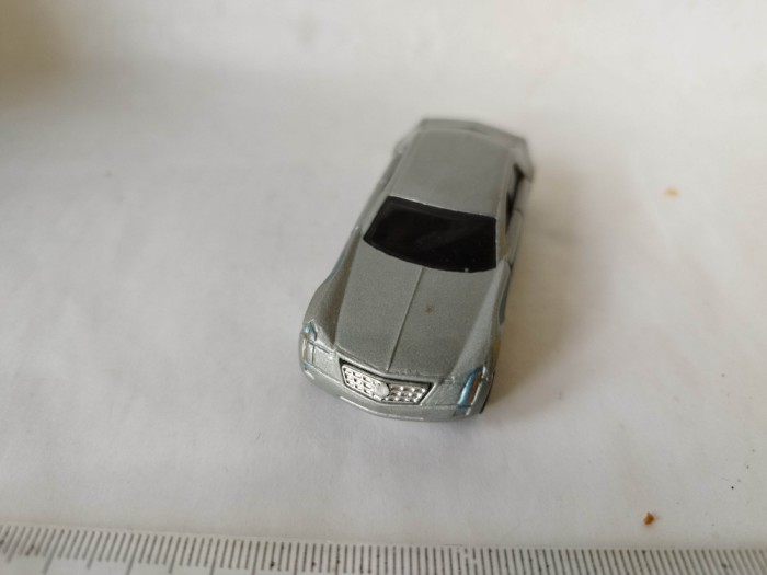 bnk jc Hot Wheels 2008 Cadillac V-16 Concept