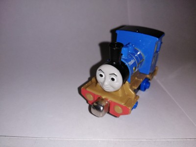 bnk jc Thomas &amp;amp; Friends - Mattel 2012 - Millie Y2907 foto