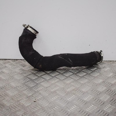 Furtun intercooler dreapta AUDI Q5 8R 2011 OEM: 8R0145738H | 2708261 foto